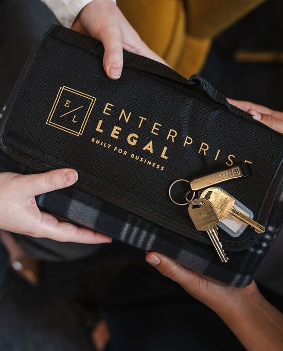 PicnicRug_KeysHandover