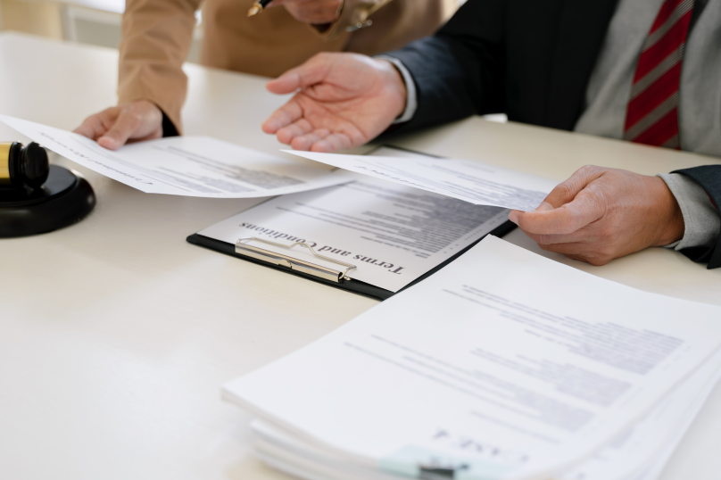 Legal documents and consulting for property, business, civil disputes & construction law in Queensland.